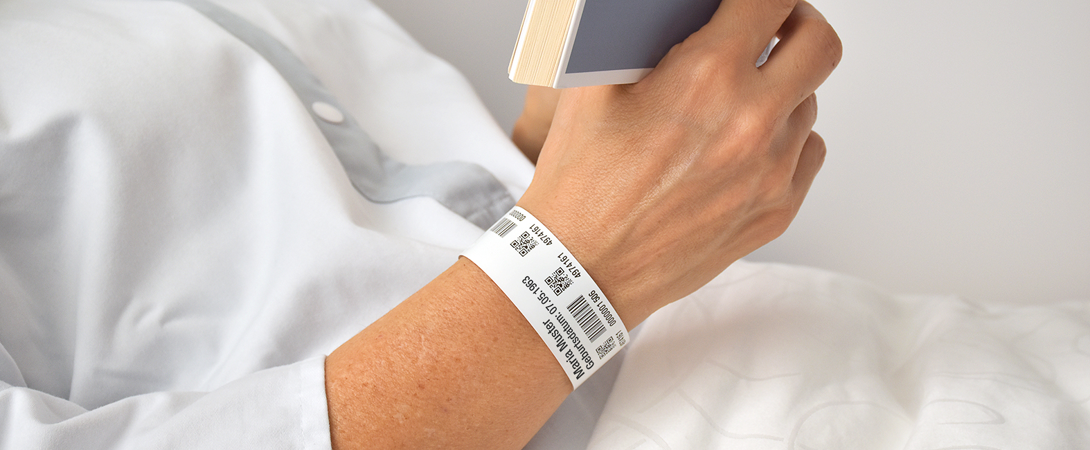 Patientenarmband Zuger Kantonsspital AG